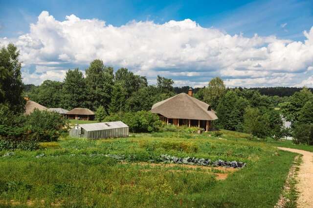 Загородные дома Country Holiday Home Loci Grāveri-13